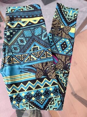 LuLaRoe Aztec Print MUMMY Leggings - Turquoise, Lime, Black